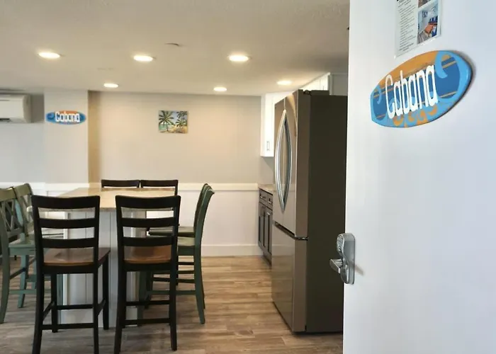 2,000 Sq Ft With Private Indoor Poolside Unit 4 At Four Shores Ferienhaus