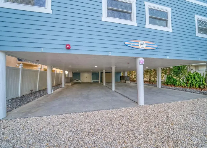 2,000 Sq Ft With Private Indoor Poolside Unit 4 At Four Shores Ferienhaus