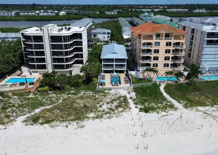 2,000 Sq Ft With Private Indoor Poolside Unit 4 At Four Shores * Clearwater Beach